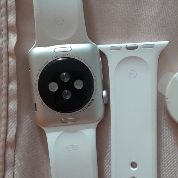 Apple Watch - Picture 5 of 5